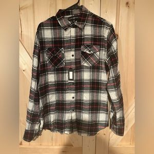 Beverly Hills Polo Club Black and Red men’s Long Sleeve Button Up!